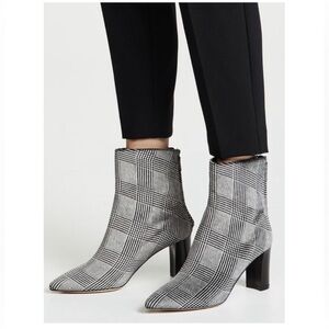 COPY - Club Monaco Black/White Plaid Aaylina
Heeled Ankle Booties Size 9.5